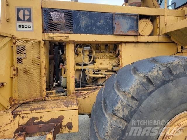 CAT 980C Iekrāvēji uz riteņiem