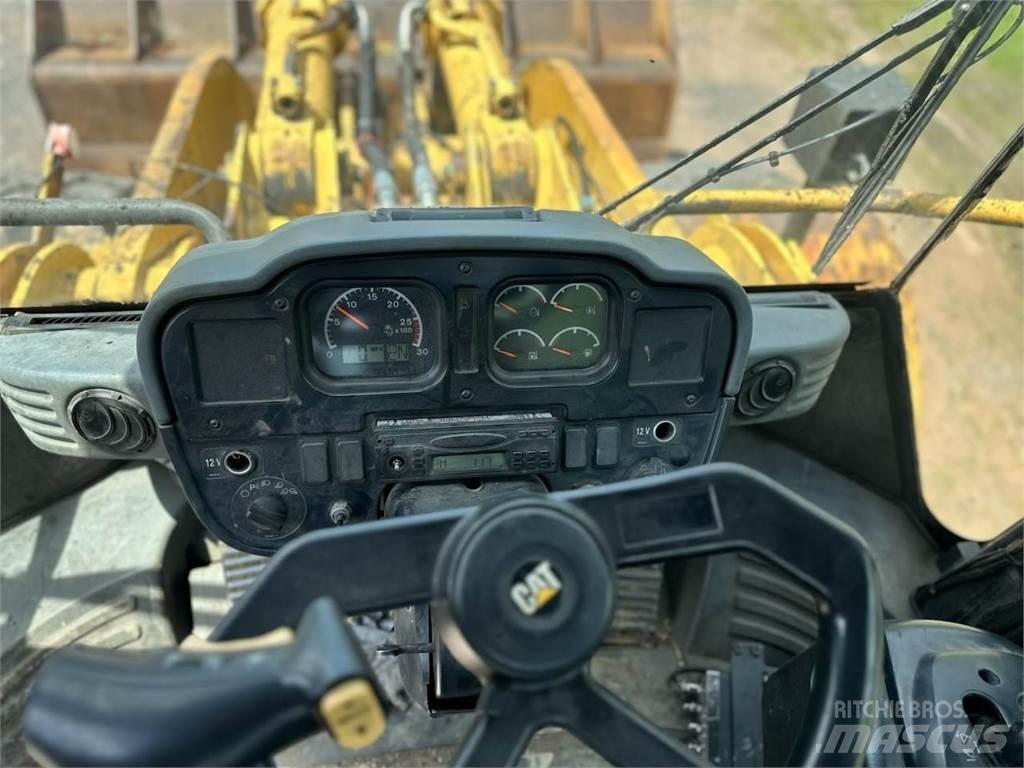 CAT 980H Iekrāvēji uz riteņiem