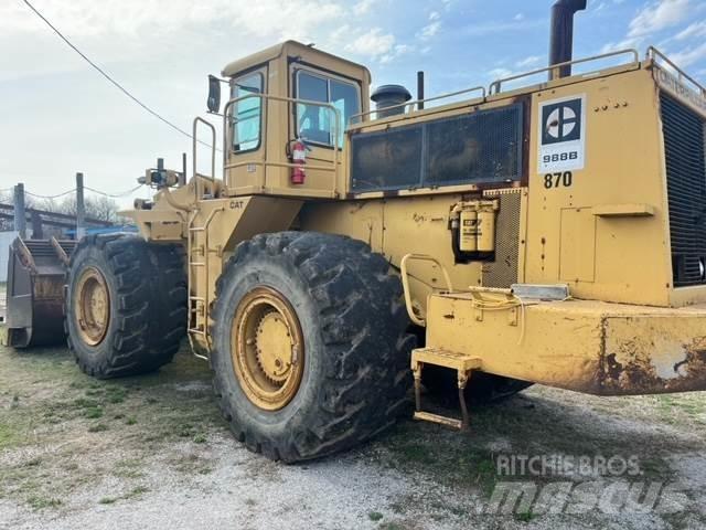 CAT 988B Iekrāvēji uz riteņiem