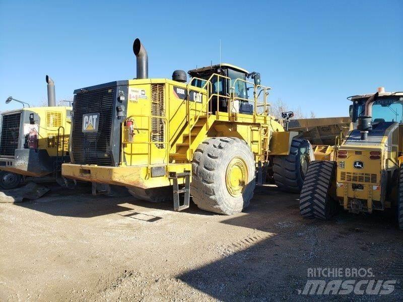CAT 988K Iekrāvēji uz riteņiem