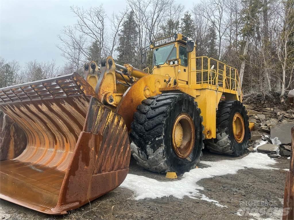 CAT 992D Iekrāvēji uz riteņiem