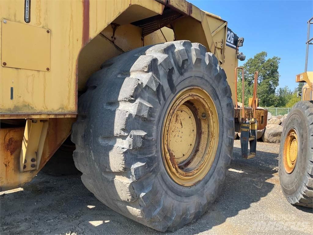 CAT 992G Iekrāvēji uz riteņiem