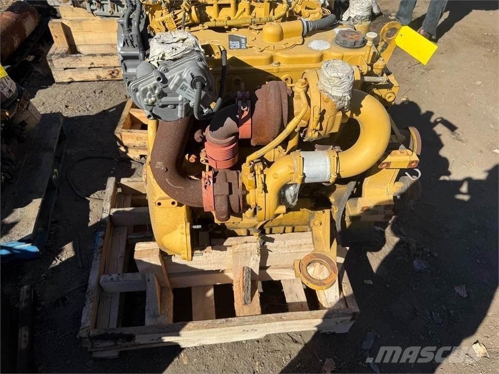 CAT C4.4 Dzinēji