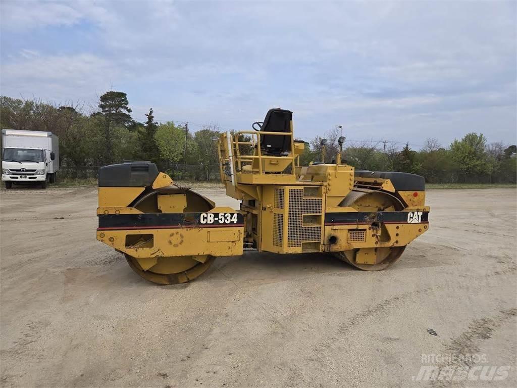 CAT CB-534 Vienvalča grunts veltņi