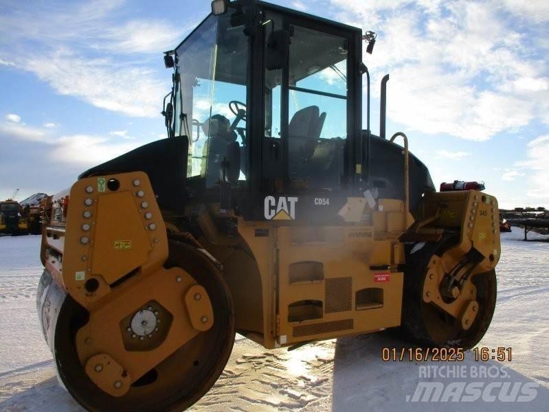 CAT CD54 Pneimatiskie veltņi
