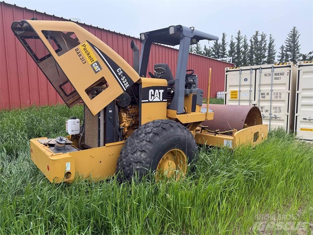 CAT CS533E Vienvalča grunts veltņi