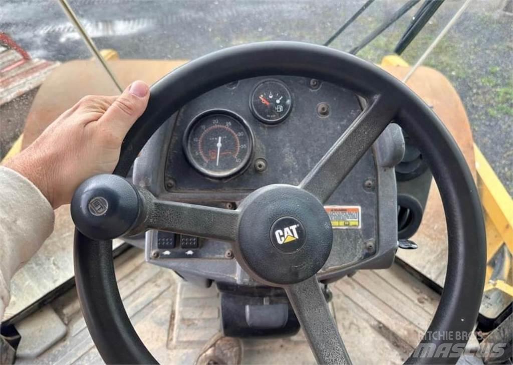 CAT CS74 Vienvalča grunts veltņi