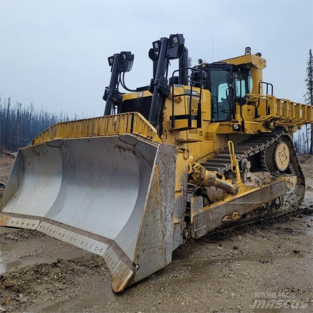 CAT D10T2 Kāpurķēžu buldozeri