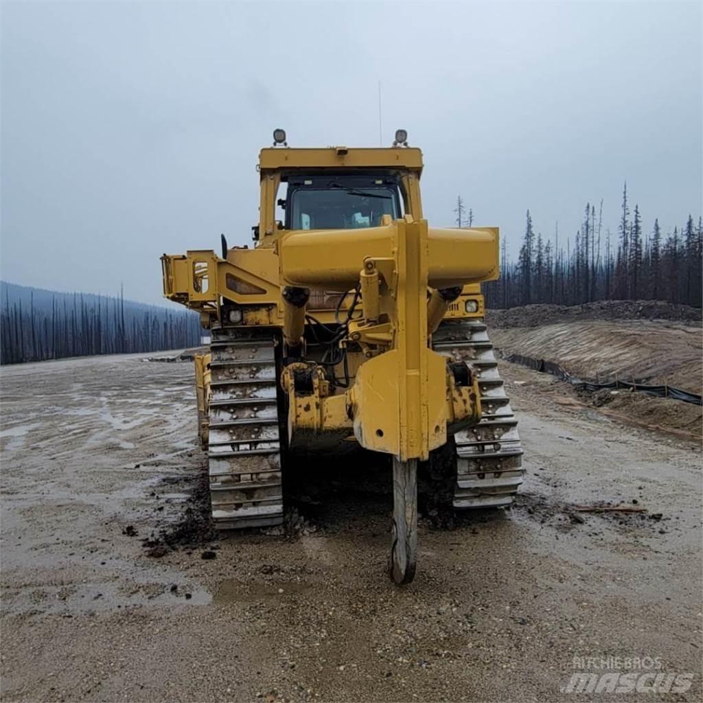 CAT D10T2 Kāpurķēžu buldozeri