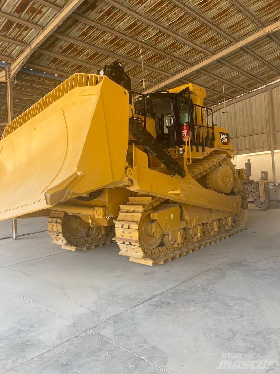 CAT D10T2 Kāpurķēžu buldozeri