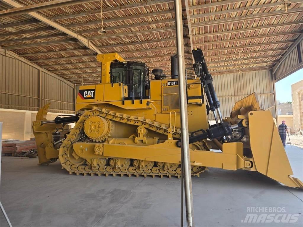 CAT D10T2 Kāpurķēžu buldozeri