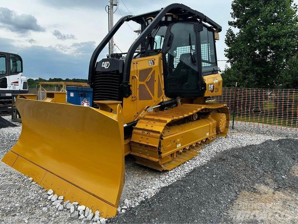 CAT D3 Kāpurķēžu buldozeri