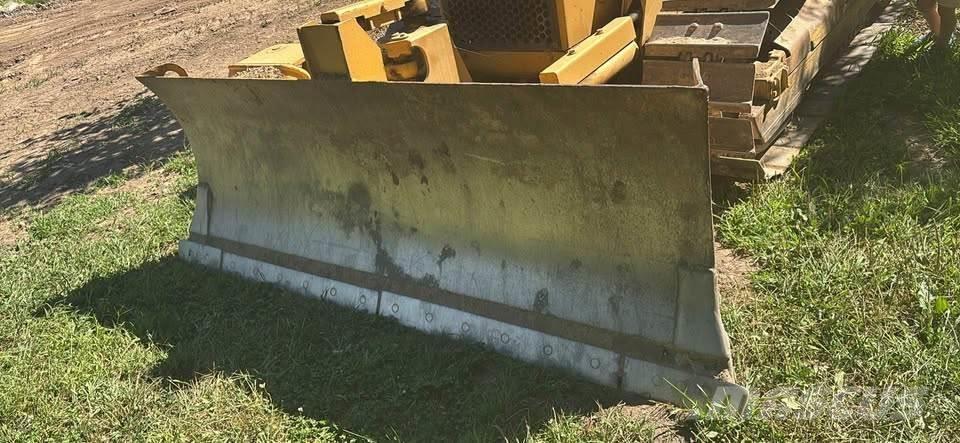 CAT D3C XL Kāpurķēžu buldozeri