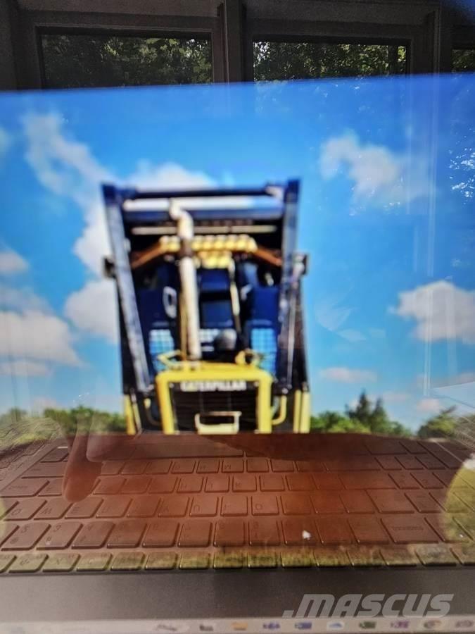 CAT D5G XL Kāpurķēžu buldozeri