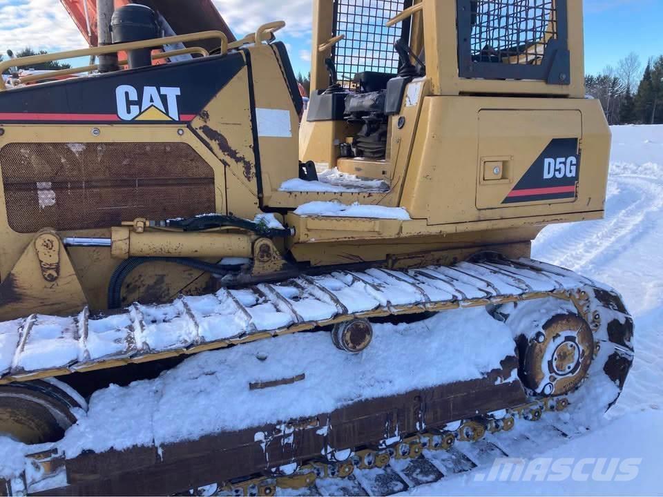 CAT D5G XL Kāpurķēžu buldozeri