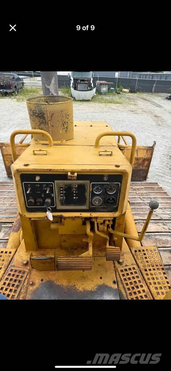 CAT D5H II Kāpurķēžu buldozeri
