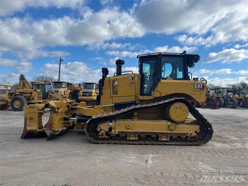 CAT D6 Kāpurķēžu buldozeri