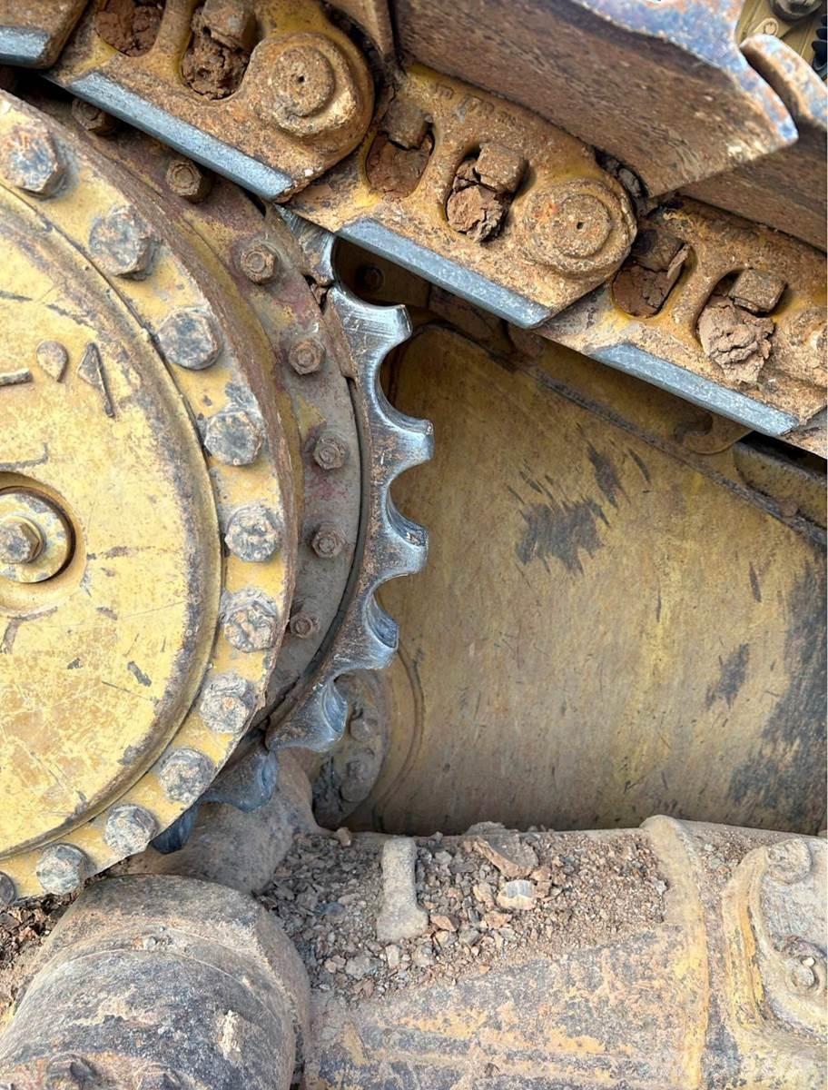 CAT D6M XL Kāpurķēžu buldozeri