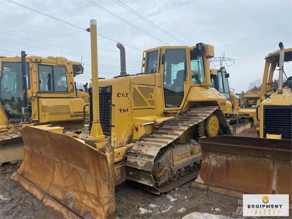 CAT D6N XL Kāpurķēžu buldozeri