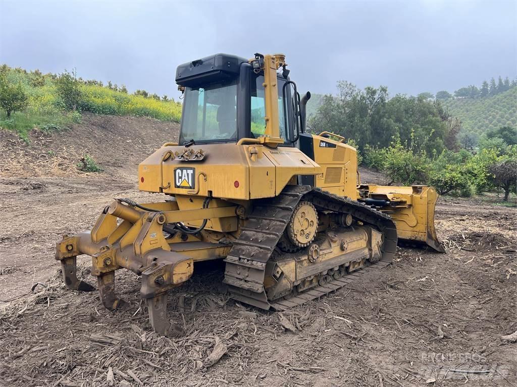 CAT D6N XL Kāpurķēžu buldozeri