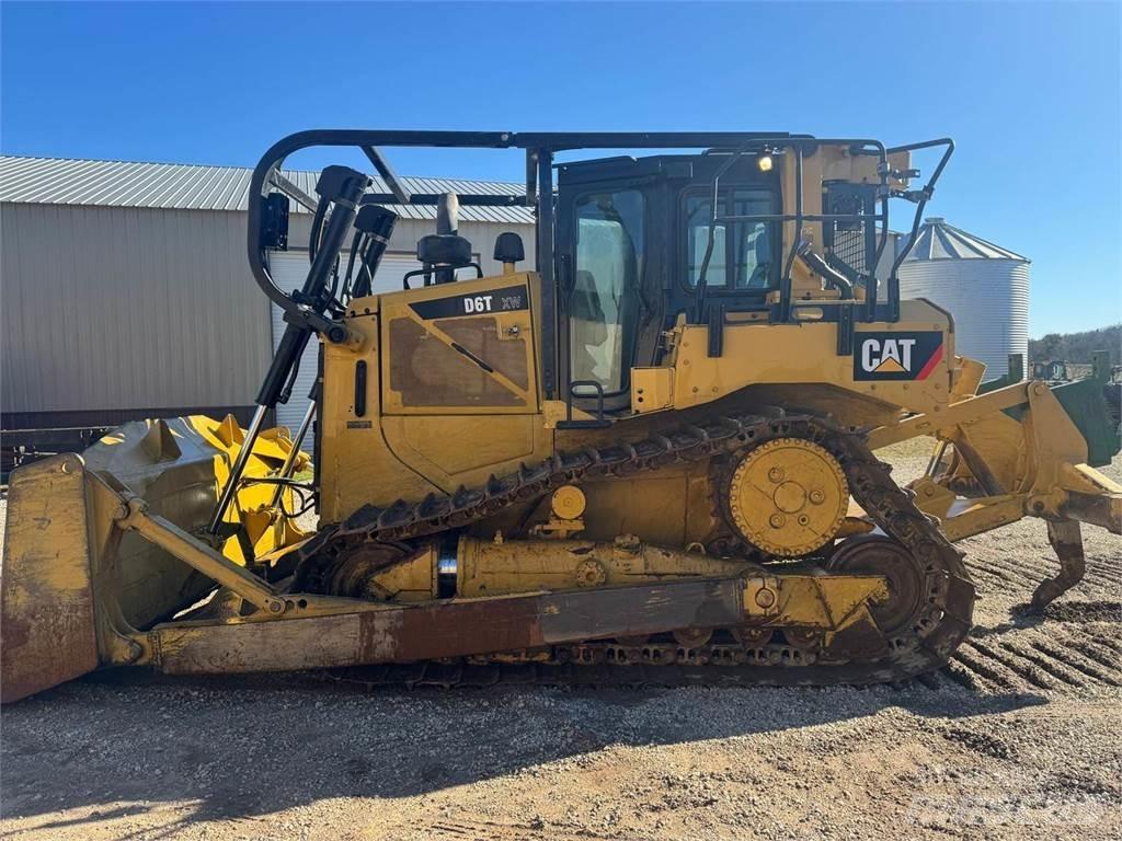 CAT D6T XW Kāpurķēžu buldozeri