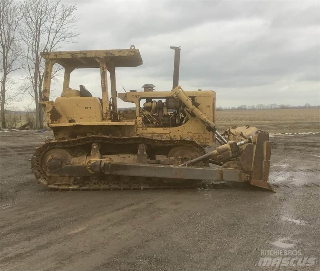 CAT D7F Kāpurķēžu buldozeri