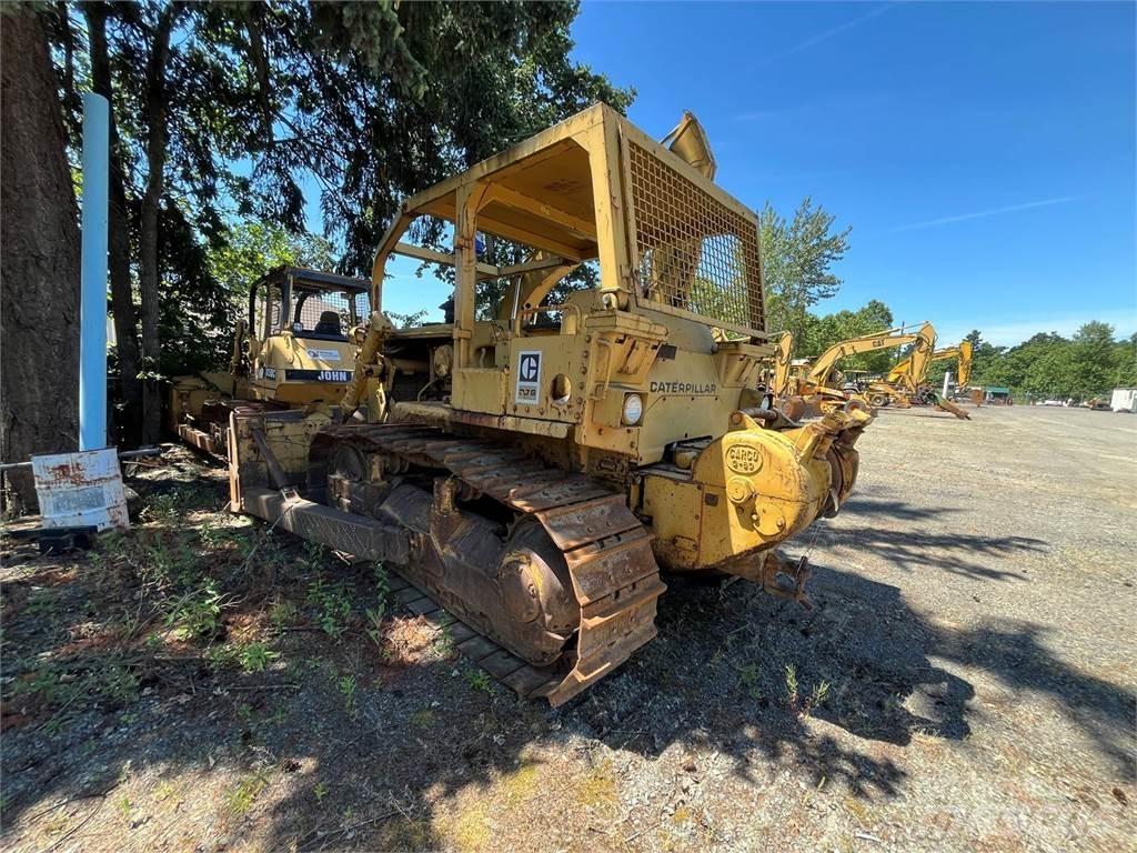 CAT D7G Kāpurķēžu buldozeri