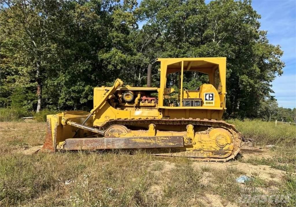 CAT D8H Kāpurķēžu buldozeri