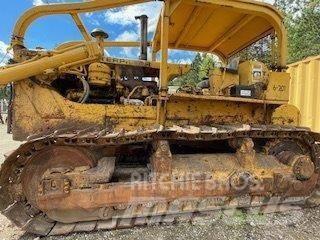 CAT D8H Kāpurķēžu buldozeri