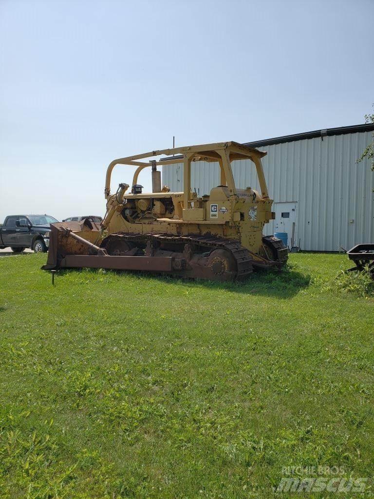 CAT D8K Kāpurķēžu buldozeri