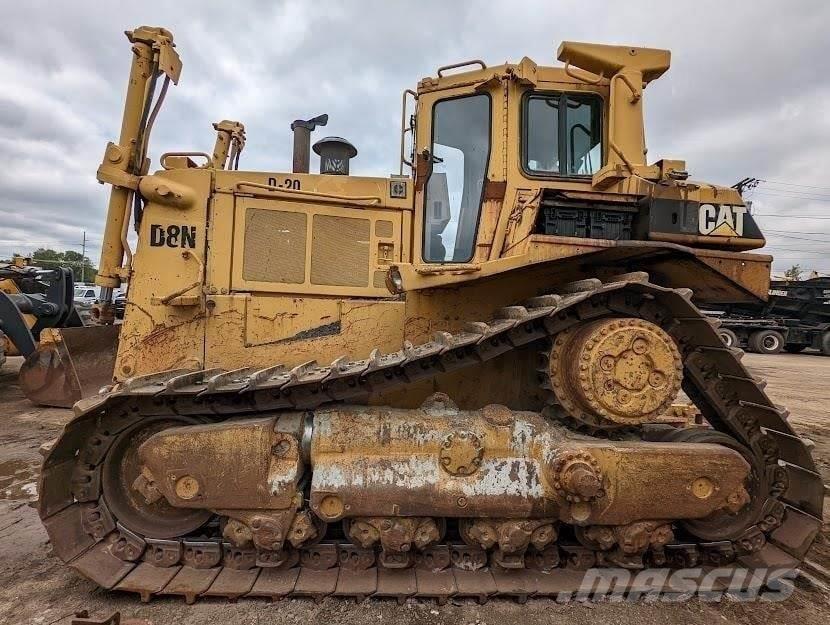 CAT D8N Kāpurķēžu buldozeri