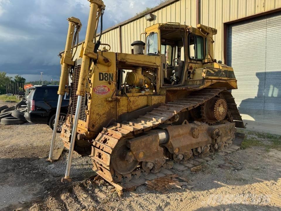 CAT D8N Kāpurķēžu buldozeri