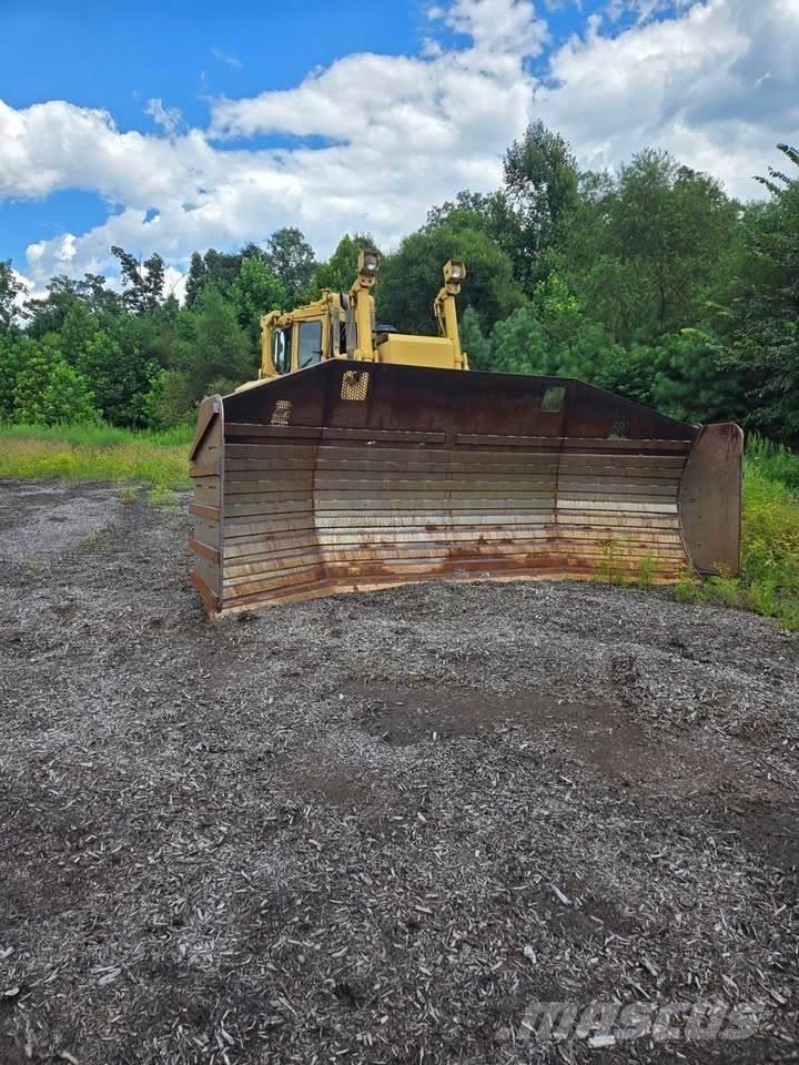 CAT D8N Kāpurķēžu buldozeri