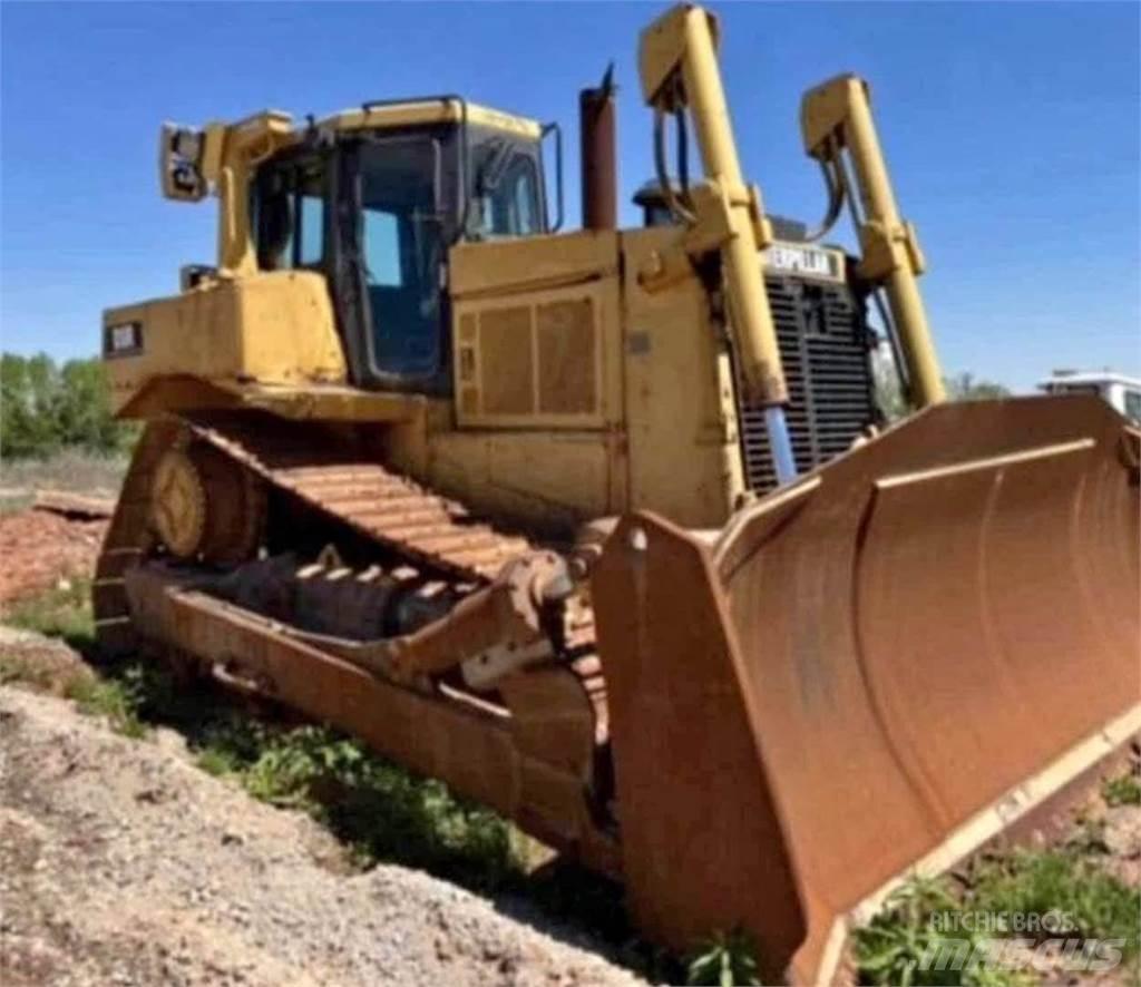 CAT D8R II Kāpurķēžu buldozeri