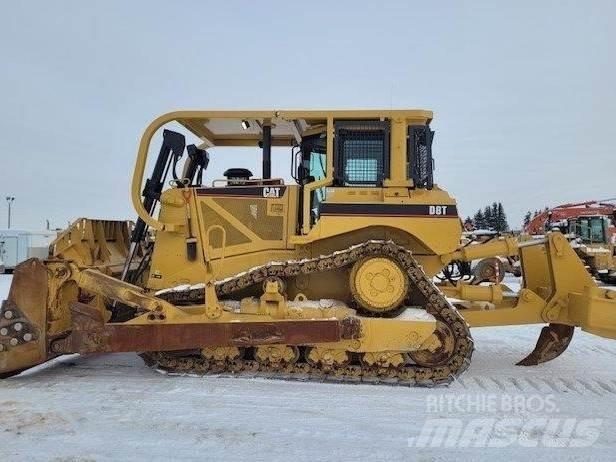 CAT D8T Kāpurķēžu buldozeri