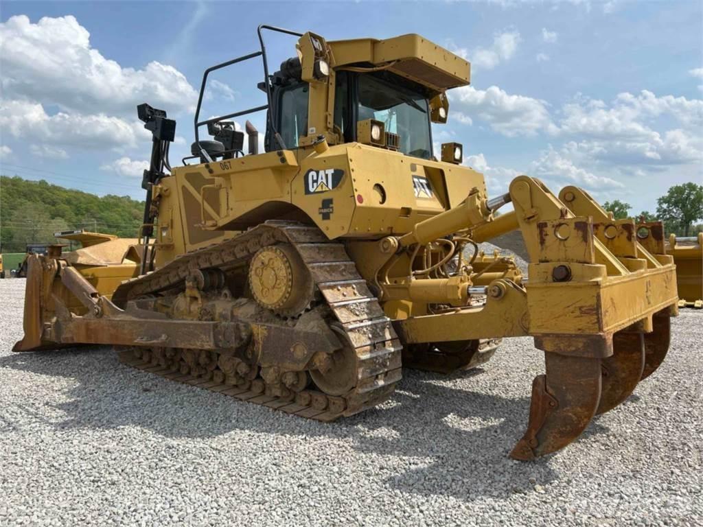 CAT D8T Kāpurķēžu buldozeri