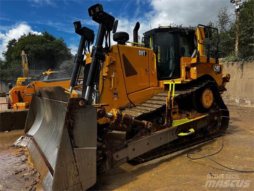 CAT D8T Kāpurķēžu buldozeri