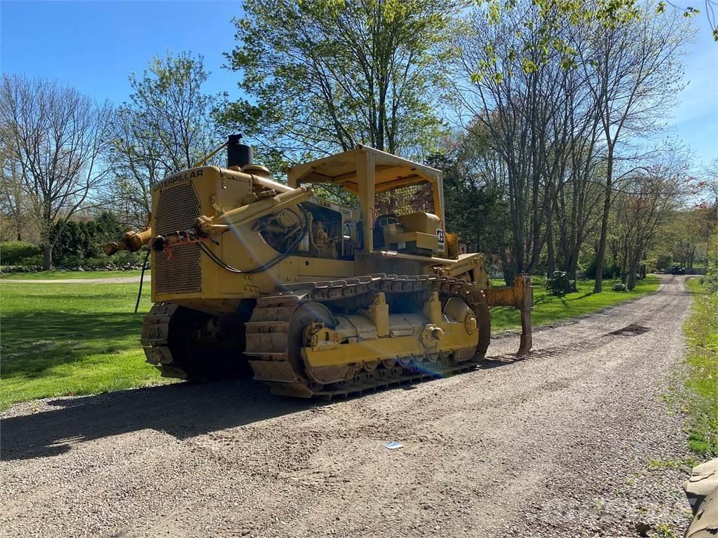 CAT D9G Kāpurķēžu buldozeri