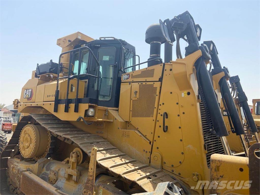 CAT D9GC Kāpurķēžu buldozeri