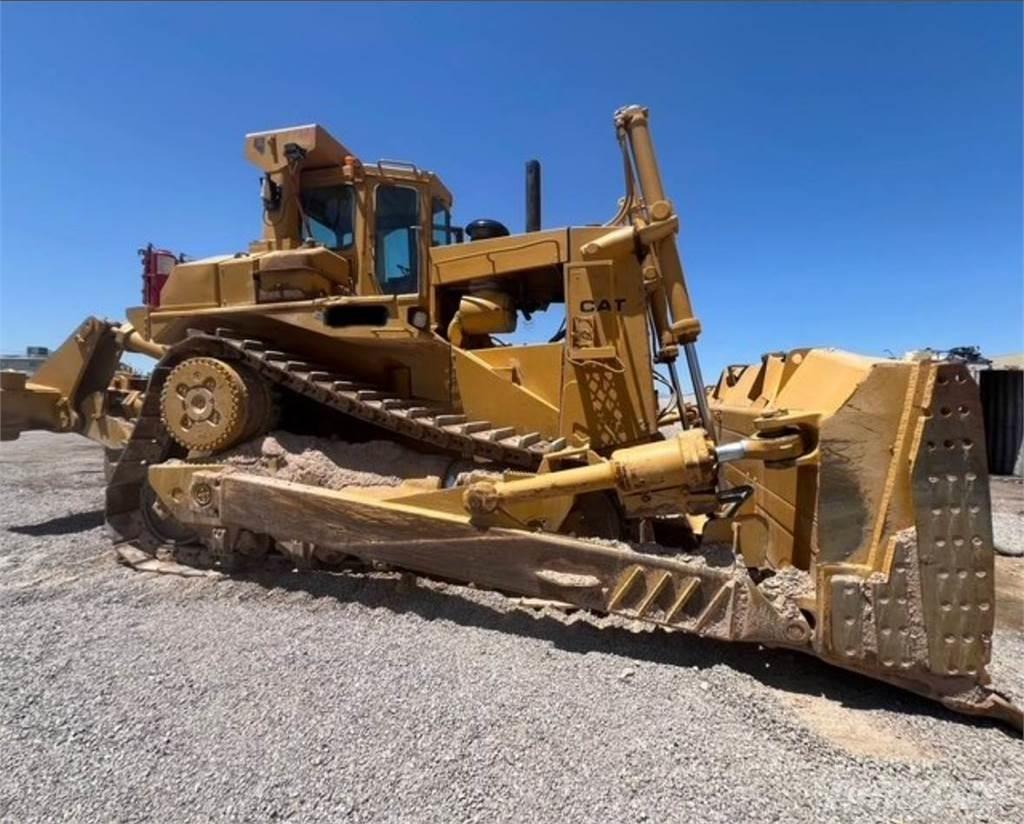 CAT D9L Kāpurķēžu buldozeri