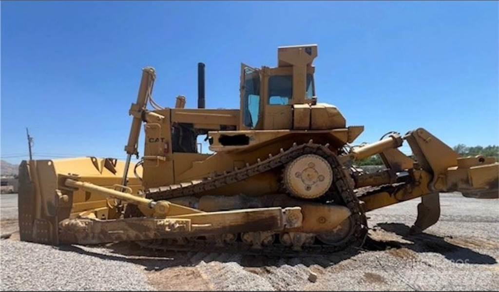 CAT D9L Kāpurķēžu buldozeri