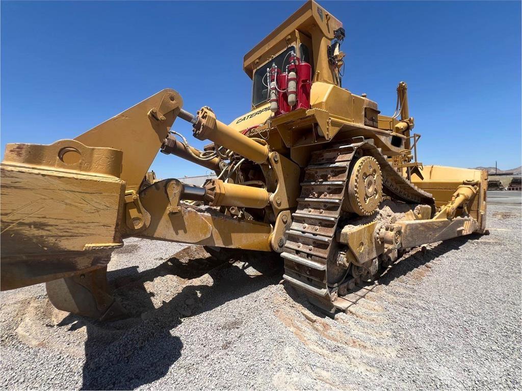 CAT D9L Kāpurķēžu buldozeri