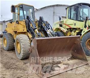 CAT IT18B Iekrāvēji uz riteņiem