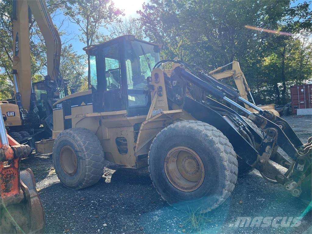 CAT IT38G Iekrāvēji uz riteņiem