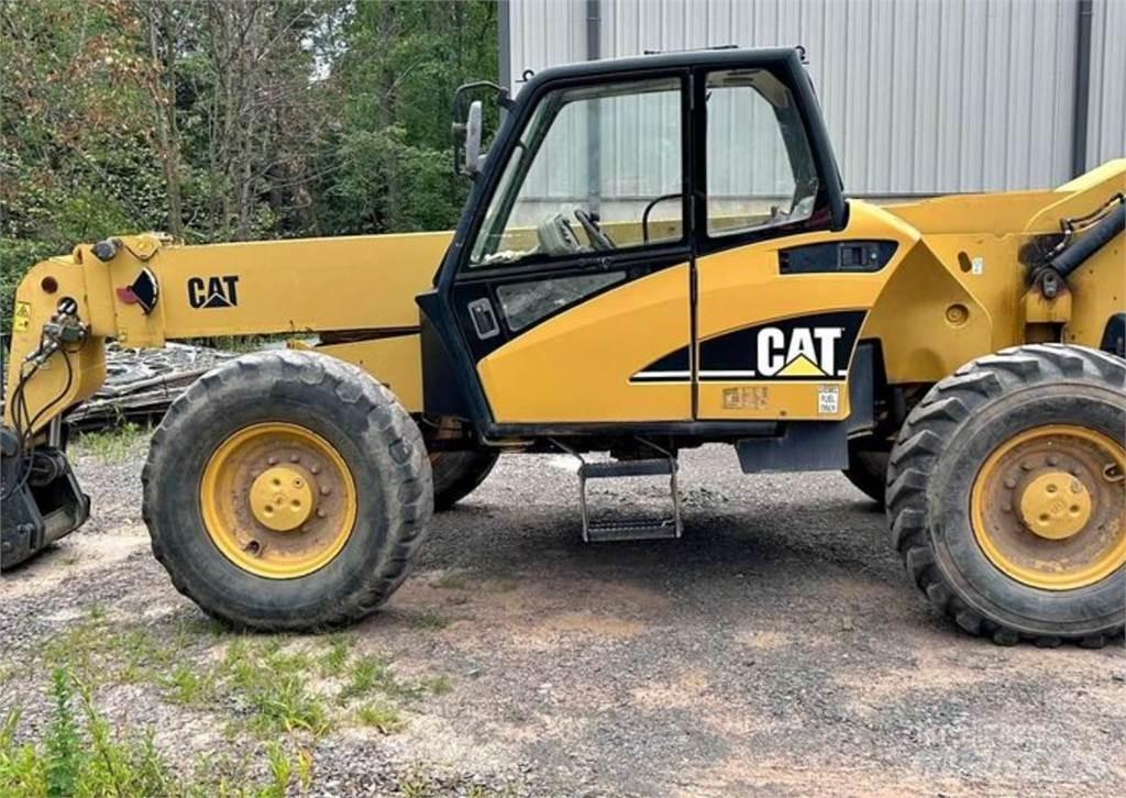 CAT TH460B Teleskopiskie manipulatori