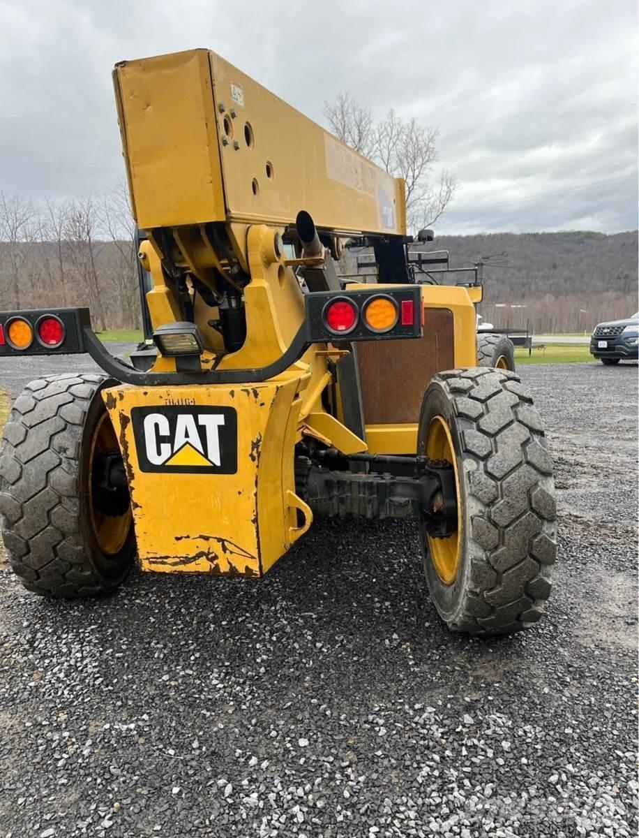CAT TL943C Teleskopiskie manipulatori