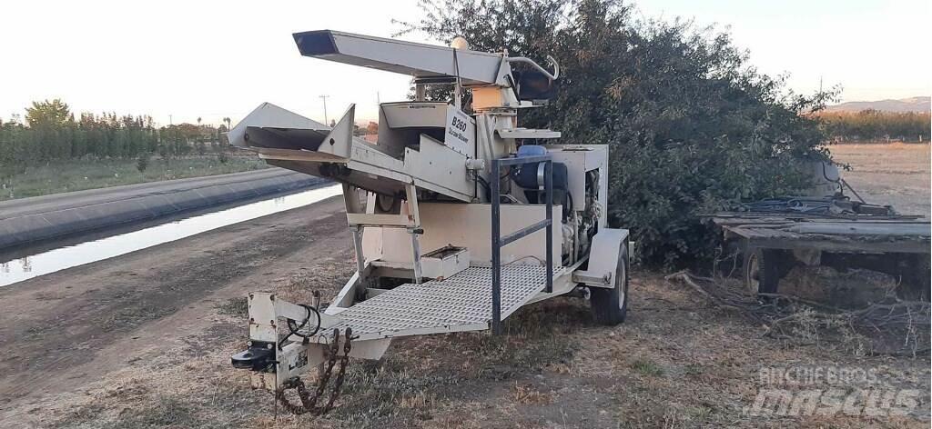Finn B260T Pašizkrāvēji