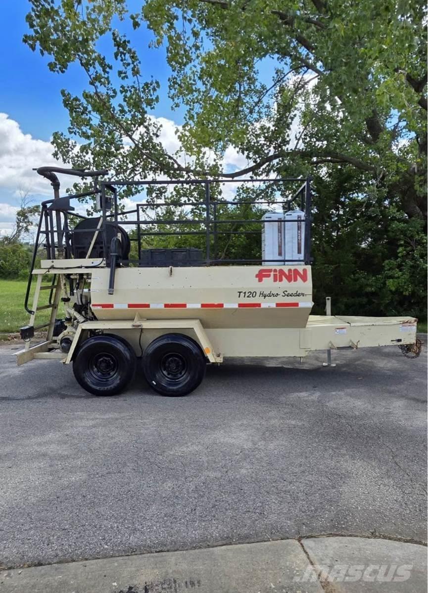 Finn T120 Pašizkrāvēji