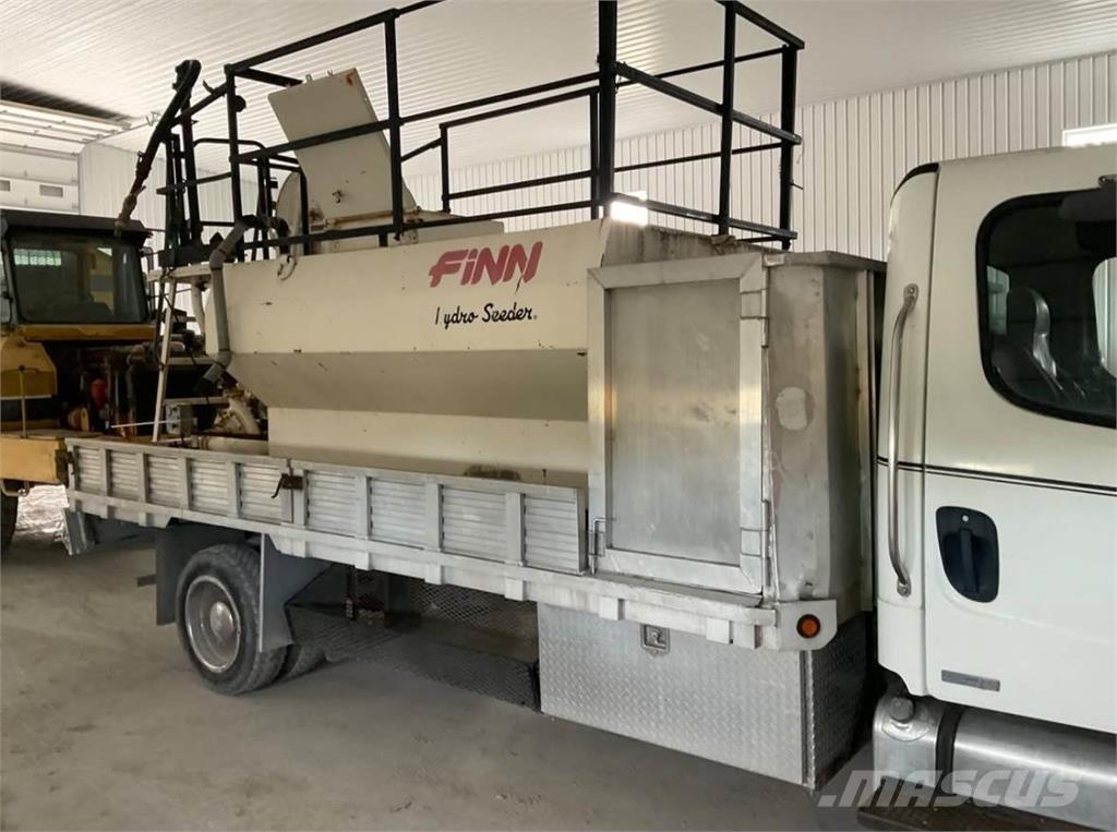 Finn T120 Pašizkrāvēji