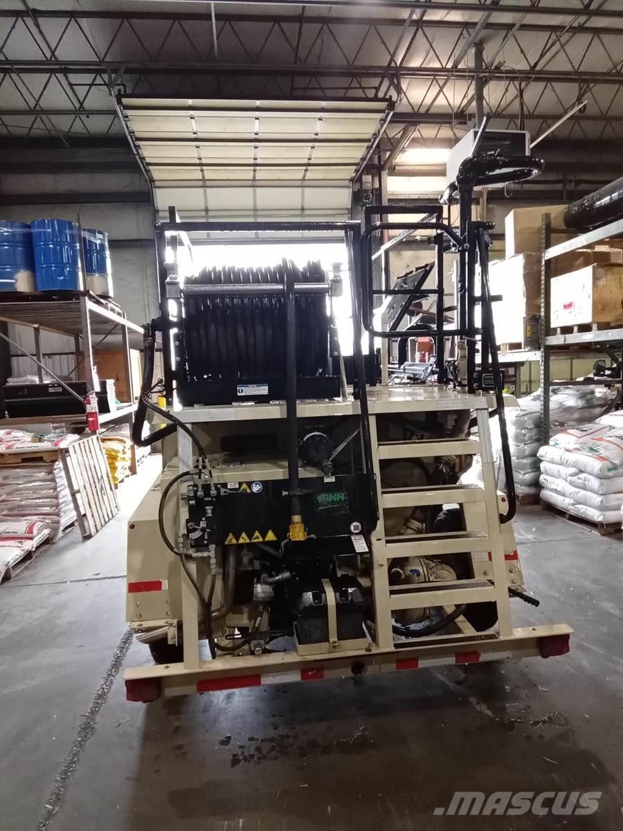 Finn T120 Pašizkrāvēji